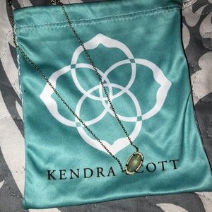 Kendra Scott Elisa necklace.